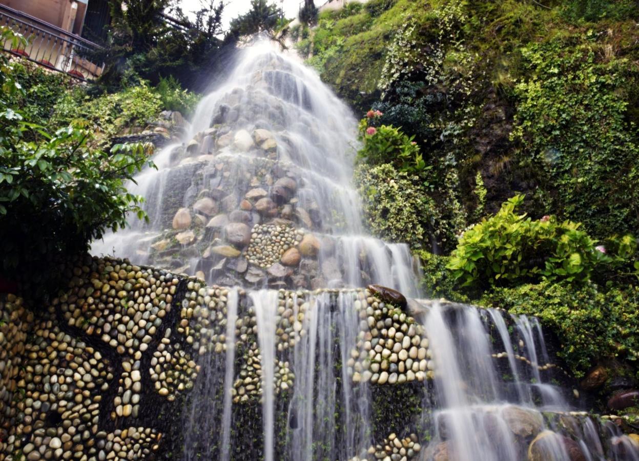Madhuban Sarovar Portico Mussoorie Kültér fotó