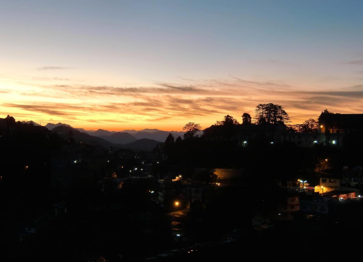 Madhuban Sarovar Portico Mussoorie Kültér fotó