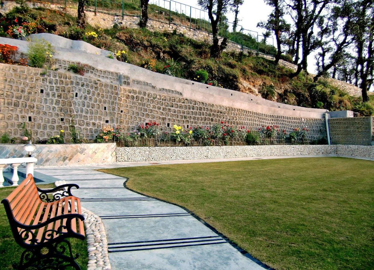 Madhuban Sarovar Portico Mussoorie Kültér fotó
