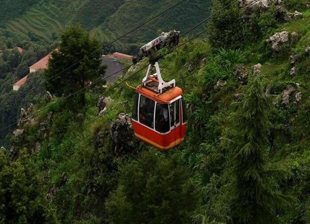 Madhuban Sarovar Portico Mussoorie Kültér fotó