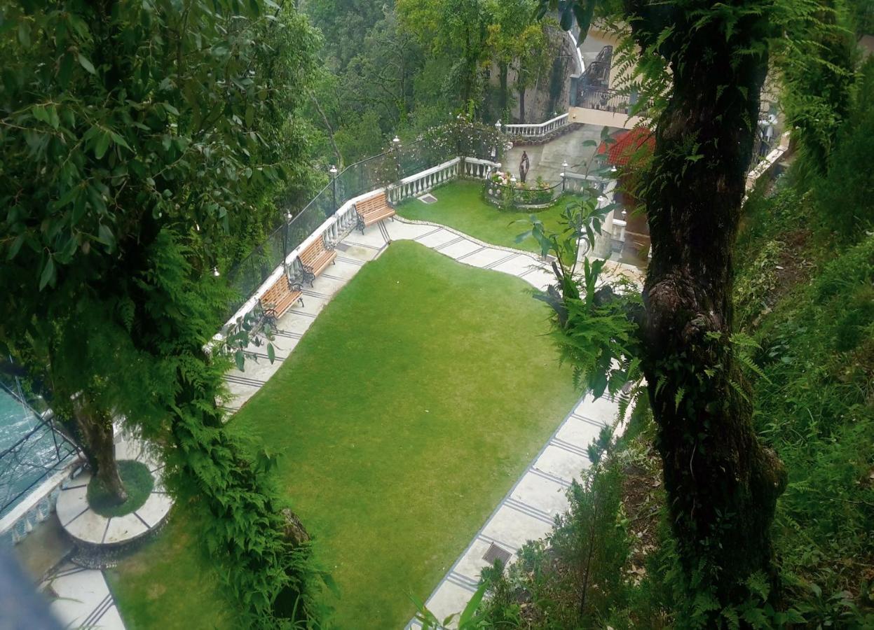 Madhuban Sarovar Portico Mussoorie Kültér fotó